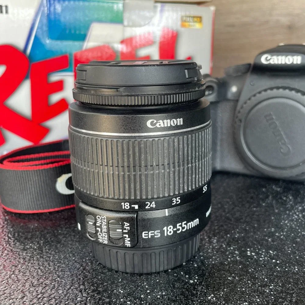 Canon EOS Rebel T5 EF-S 18-55 IS II Kit